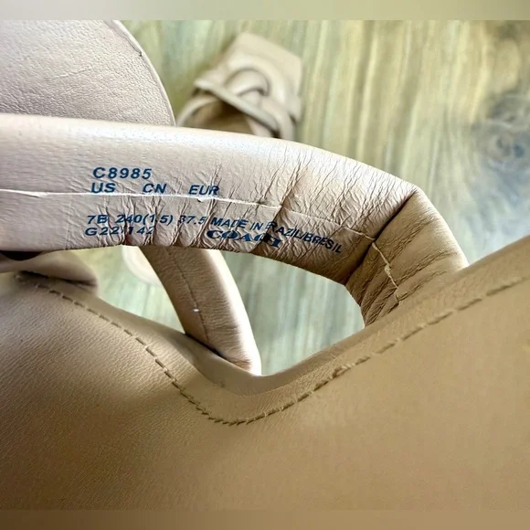 Coach Blush Nude Leather Knotted Mule Heels Square Toe Size 7 - Picture 8 of 9